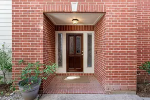 922 E Heights Hollow Ln, Houston, TX 77007 - Photo 2