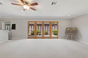 45 Champions Colony E, Houston, TX 77069 - Photo 12