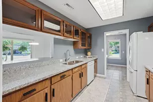 45 Champions Colony E, Houston, TX 77069 - Photo 16