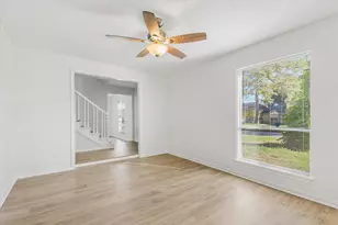 12211 Sarti St, Houston, TX 77066 - Photo 8