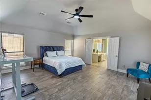 227 Briarwood Dr, Bellville, TX 77418 - Photo 10