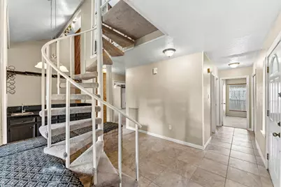 2718 Knollbrook Lane, Spring, TX 77373 - Photo 8