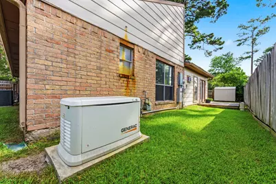 2718 Knollbrook Lane, Spring, TX 77373 - Photo 44