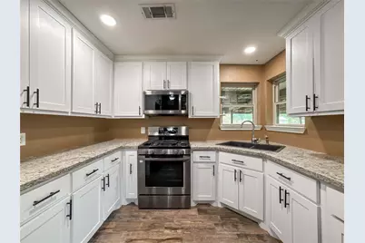12711 Britt Road, Pearland, TX 77581 - Photo 10