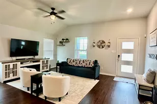15703 Harding Bend Dr, Humble, TX 77346 - Photo 2