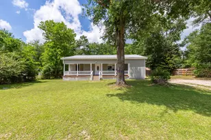 240 7th St, Trinity, TX 75862 - Photo 2