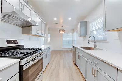15914 Barbarossa Drive, Houston, TX 77083 - Photo 16