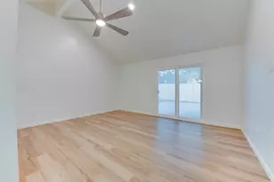 15914 Barbarossa Dr, Houston, TX 77083 - Photo 24