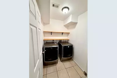 6634 Tuskegee St Street, Houston, TX 77091 - Photo 8