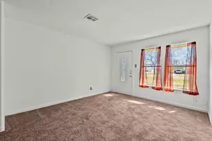 1002 Orange St, La Marque, TX 77568 - Photo 12