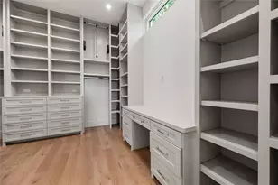 891 W 41st St, Houston, TX 77018 - Photo 30