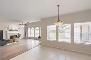 2513 La Rochelle Ct, Seabrook, TX 77586 - Photo 8