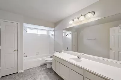 2513 La Rochelle Court, Seabrook, TX 77586 - Photo 18
