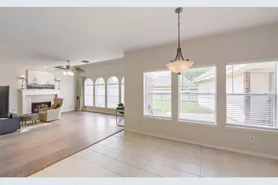 2513 La Rochelle Court, Seabrook, TX 77586 - Photo 8