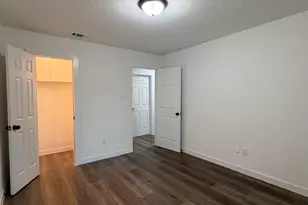 9806 Early Spring Dr, Houston, TX 77064 - Photo 12