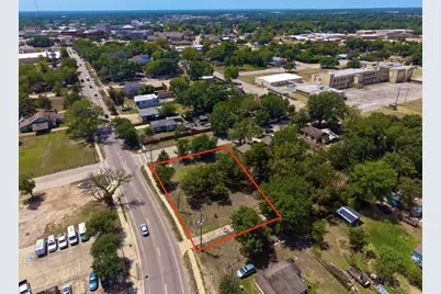 406 E Phillips Street, Conroe, TX 77301 - Photo 4