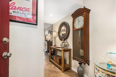 2059 Winrock Boulevard #52, Houston, TX 77057 - Photo 2