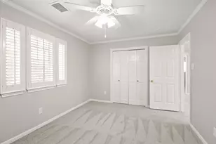 5623 Sycamore Creek Dr, Houston, TX 77345 - Photo 18