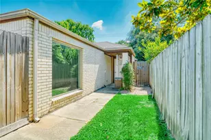 11107 Kitty Brook Dr, Houston, TX 77071 - Photo 4