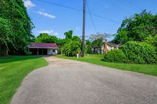 8725 FM 524 Rd, Sweeny, TX 77480 - Photo 34