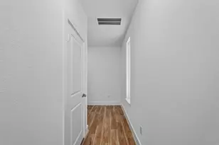 6061 De Soto St, Houston, TX 77091 - Photo 2