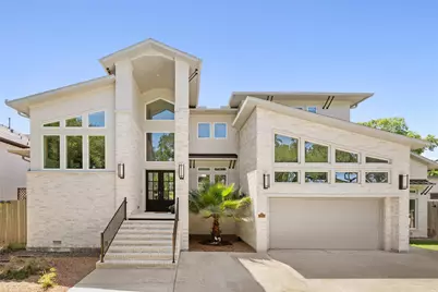 2215 Macarthur Street, Houston, TX 77030 - Photo 1