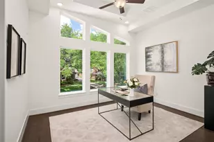 2215 MacArthur St, Houston, TX 77030 - Photo 10