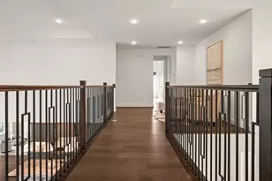 2215 MacArthur St, Houston, TX 77030 - Photo 24
