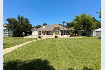 20274 County Road 376, Marquez, TX 77865 - Photo 1