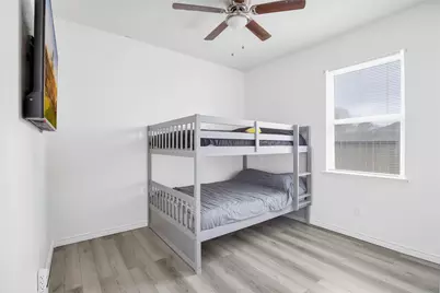 2630 Tracy Lane, Highlands, TX 77562 - Photo 30