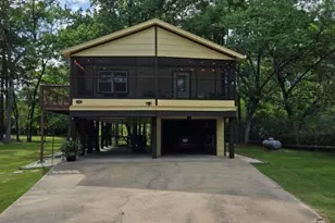 123 White Oak Dr N, Woodbranch, TX 77357 - Photo 1