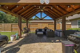 915 Misty Cliff, Dickinson, TX 77539 - Photo 38