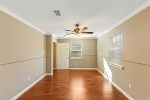 1029 Sycamore St, La Marque, TX 77568 - Photo 16