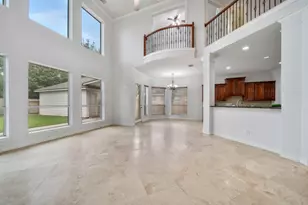 6811 Colonade Tr, Sugar Land, TX 77479 - Photo 14