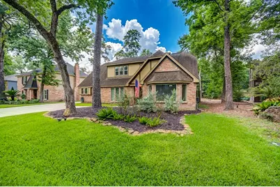 17 Marsh Millet Court, The Woodlands, TX 77380 - Photo 2