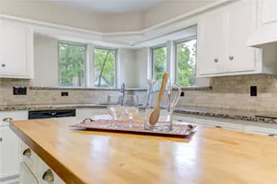 17 Marsh Millet Ct, The Woodlands, TX 77380 - Photo 10