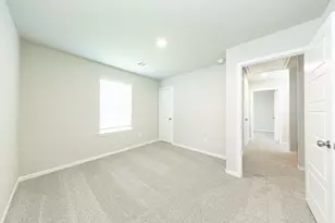 2126 Creole Crk Ln, Houston, TX 77090 - Photo 12