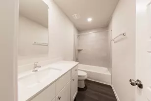2126 Creole Crk Ln, Houston, TX 77090 - Photo 14