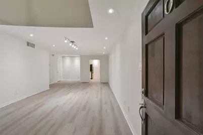 2507 Montrose Boulevard #50, Houston, TX 77006 - Photo 4