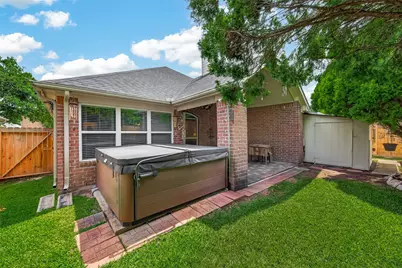 11818 Leaf Oak Drive, Houston, TX 77065 - Photo 26