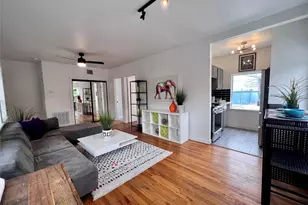 415 Fairview Ave, Houston, TX 77006 - Photo 8