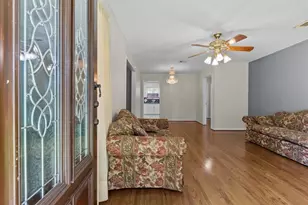 7527 Vista Verde St, Houston, TX 77087 - Photo 4