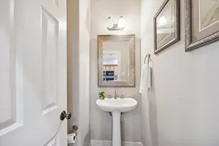 13507 Brookbluff Ln, Houston, TX 77077 - Photo 12