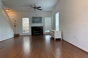 7575 Cambridge St, Houston, TX 77054 - Photo 4