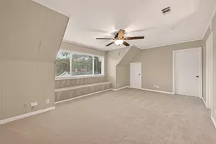 11007 Ella Lee Ln, Houston, TX 77042 - Photo 36