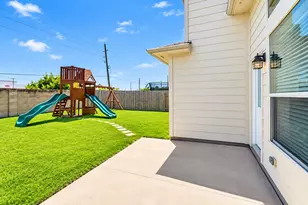 2214 Sterling Oaks Dr, Rosharon, TX 77583 - Photo 34