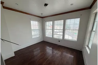 2421 Wilshire Street, Houston, TX 77023 - Photo 10