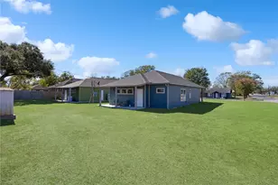 1020 10th St, Hempstead, TX 77445 - Photo 20