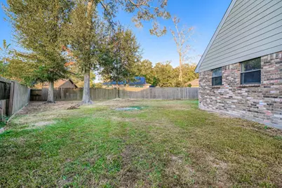 101 Pebble Springs Lane, Cleveland, TX 77327 - Photo 28