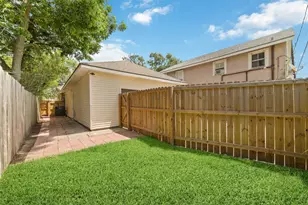 5119 Ave O 1/2, Galveston, TX 77551 - Photo 28